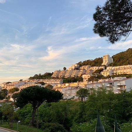 ⭑ Sea Views + Private Beach. What Else? ⭑ Tossa de Mar Luaran gambar
